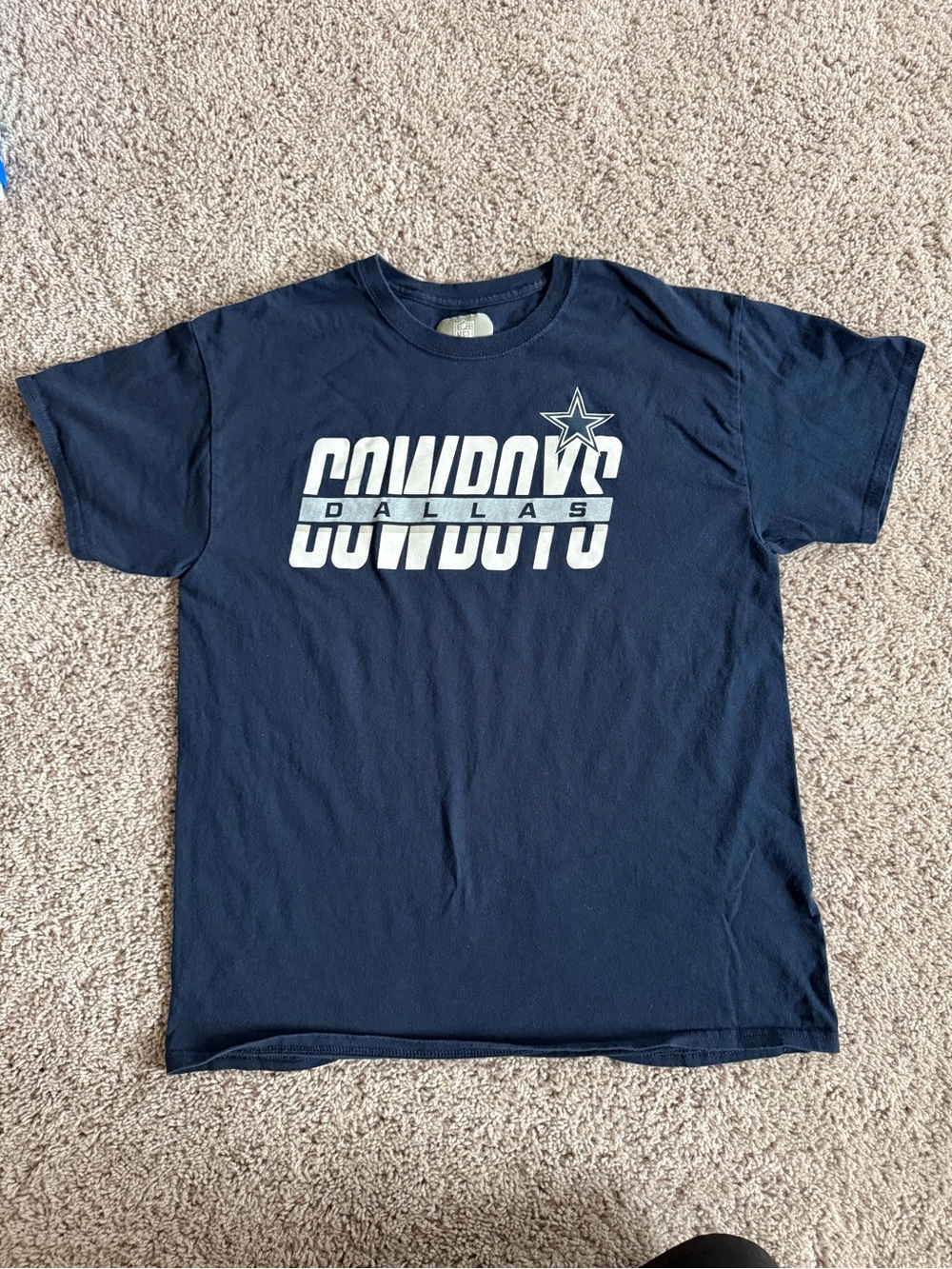 Dallas Cowboys NFL Men’s Large T Shirt Navy Blue Silver Star Logo Football Tee